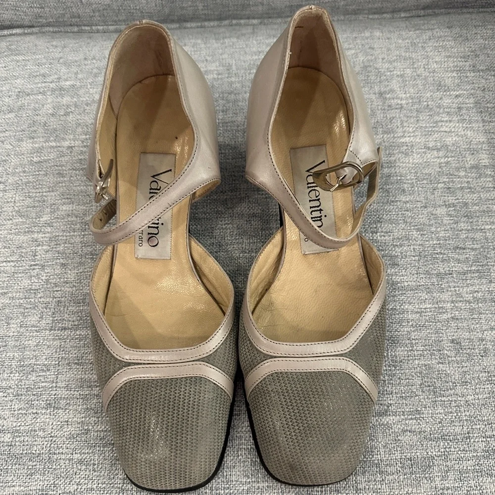 Valentino Gray Square Toe Heels - Size 36.5 - Picture 8 of 9